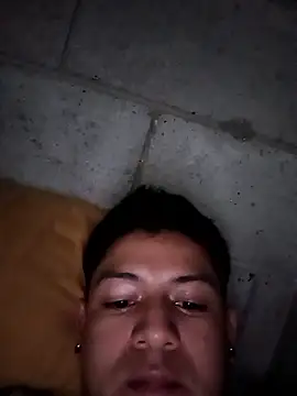 angeltbb11 online show from May 28, 2026, 4:43 am
