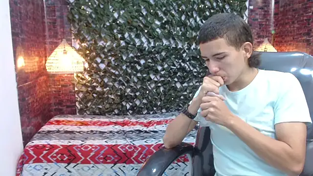 JackSwan18 online show from January 22, 2025, 1:11 pm