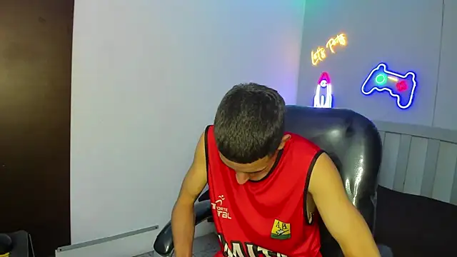 JackSwan18 online show from September 25, 2025, 8:56 pm