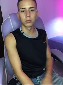 JackSwan18 online show from October 11, 2025, 3:17 am