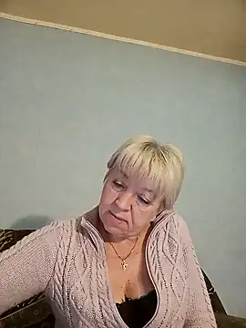 AnjelElinor online show from December 14, 2025, 7:03 am