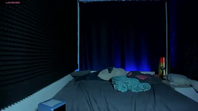 Snapshot of KIKI_Krash chatting on January 31, 2026, 7:11 pm KIKI Krash online show from January 31, 2026, 7:11 pm