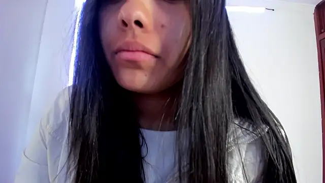 anniesweet- online show from April 20, 2026, 1:25 pm