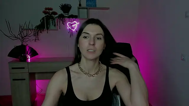 Snapshot of EricaPowers chatting on December 23, 2024, 11:14 am EricaPowers online show from December 23, 2024, 11:14 am