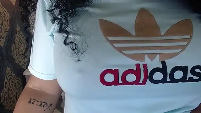 Sofiacowperx online show from October 21, 2025, 2:07 pm