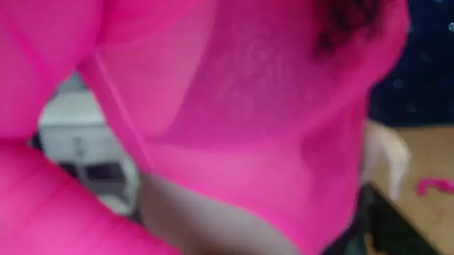 Sofiacowperx online show from October 23, 2025, 12:37 pm