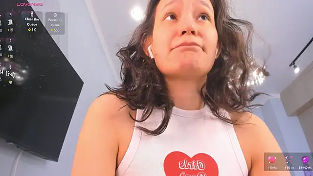 Snapshot of miss_shine chatting on February 11, 2025, 5:16 am miss shine online show from February 11, 2025, 5:16 am