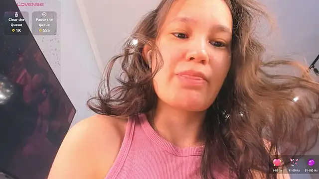 Snapshot of miss_shine chatting on February 14, 2025, 4:04 am miss shine online show from February 14, 2025, 4:04 am