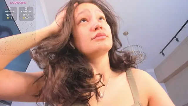 Snapshot of miss_shine chatting on March 22, 2025, 4:03 am miss shine online show from March 22, 2025, 4:03 am