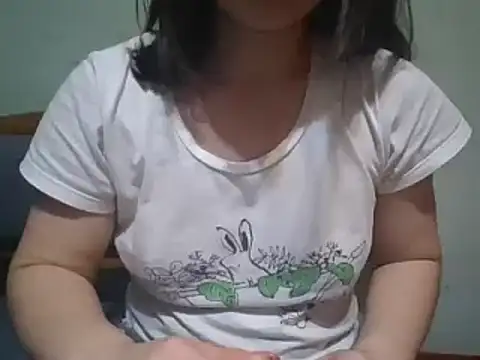 Snapshot of MikaKors chatting on December 1, 2024, 5:13 pm MikaKors online show from December 1, 2024, 5:13 pm