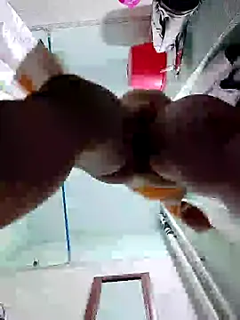 Snapshot of MikaKors chatting on January 15, 2025, 3:33 am MikaKors online show from January 15, 2025, 3:33 am