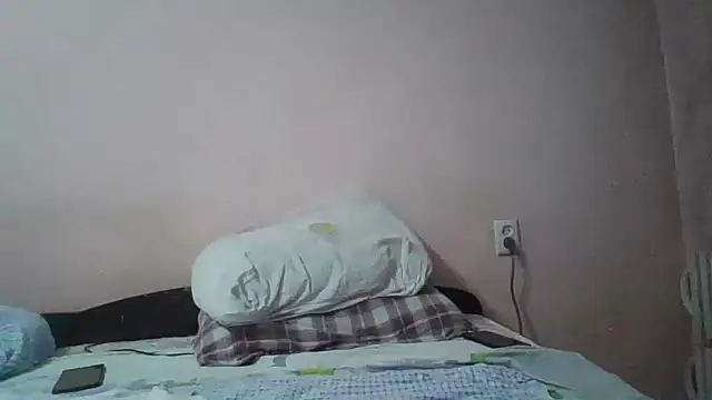 Snapshot of MikaKors chatting on February 11, 2025, 2:02 pm MikaKors online show from February 11, 2025, 2:02 pm