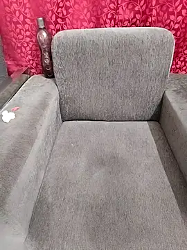 Cute Kritika online show from November 27, 2025, 4:03 am