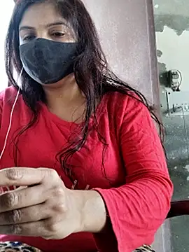 illay love online show from March 11, 2026, 5:02 am