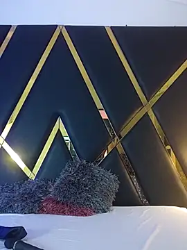 Snapshot of Adel_Nesbiit chatting on October 6, 2025, 7:33 pm Adel Nesbiit online show from October 6, 2025, 7:33 pm