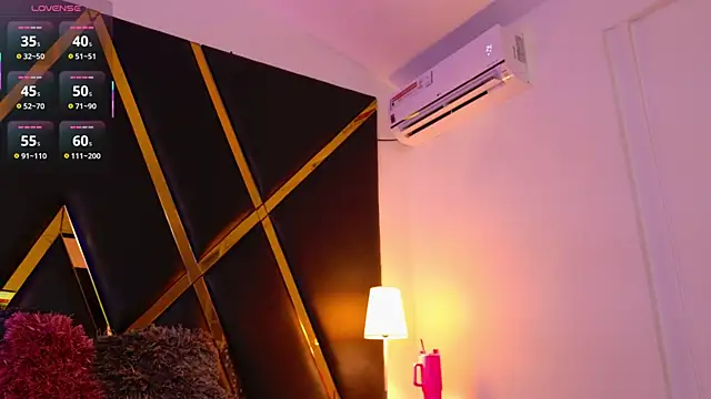 Snapshot of Adel_Nesbiit chatting on October 17, 2025, 7:38 pm Adel Nesbiit online show from October 17, 2025, 7:38 pm