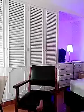 Snapshot of Adel_Nesbiit chatting on February 6, 2026, 7:28 pm Adel Nesbiit online show from February 6, 2026, 7:28 pm