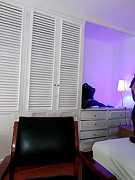 Snapshot of Adel_Nesbiit chatting on March 2, 2026, 7:43 pm Adel Nesbiit online show from March 2, 2026, 7:43 pm