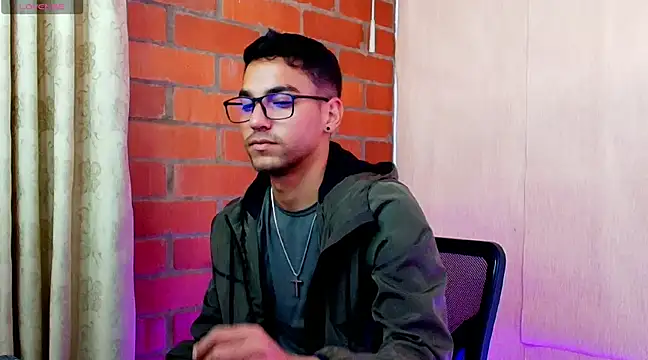 Leandro valenzuela online show from March 15, 2025, 9:27 pm