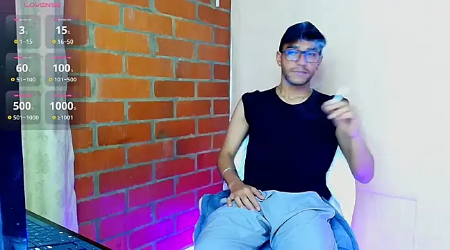 Leandro valenzuela online show from March 19, 2025, 2:48 am