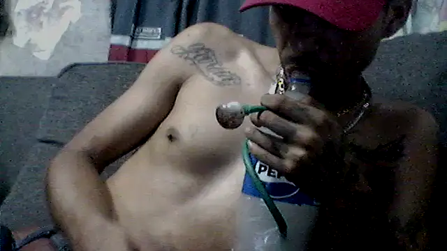 Snapshot of _Dmente_ chatting on September 11, 2025, 1:28 am Dmente online show from September 11, 2025, 1:28 am