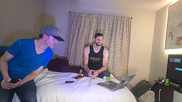 ChillzPnp online show from April 15, 2026, 3:02 am