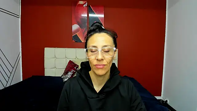 Snapshot of Abrillee1 chatting on January 12, 2025, 9:30 am Abrillee1 online show from January 12, 2025, 9:30 am