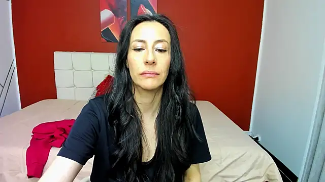 Snapshot of Abrillee1 chatting on January 24, 2025, 1:35 am Abrillee1 online show from January 24, 2025, 1:35 am