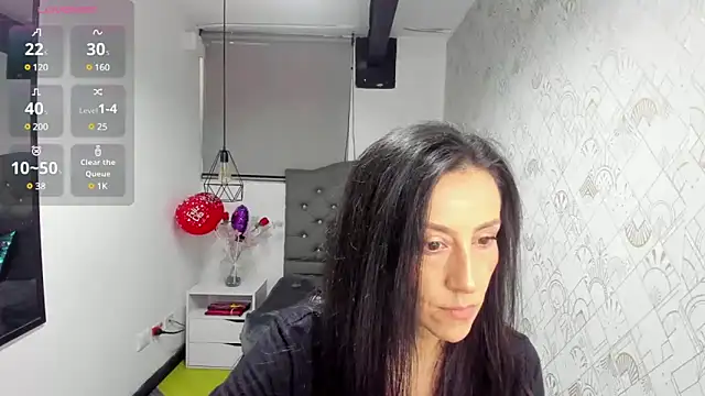 Snapshot of Abrillee1 chatting on March 7, 2025, 8:22 pm Abrillee1 online show from March 7, 2025, 8:22 pm