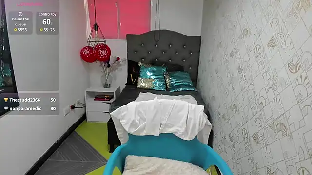 Snapshot of Abrillee1 chatting on March 13, 2025, 2:44 pm Abrillee1 online show from March 13, 2025, 2:44 pm