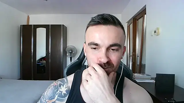 mu5clemania2 online show from December 17, 2025, 12:33 pm