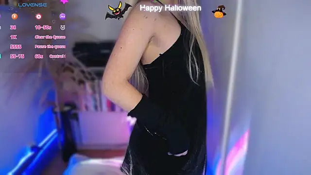 channel blonde a online show from October 31, 2025, 4:35 am