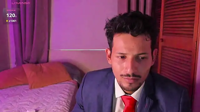 Nicholasrodrii online show from February 20, 2026, 9:48 pm