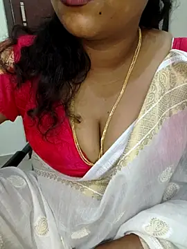 Snapshot of Sexy_Ammu_Telugu chatting on October 10, 2025, 4:44 am Sexy Ammu Telugu online show from October 10, 2025, 4:44 am