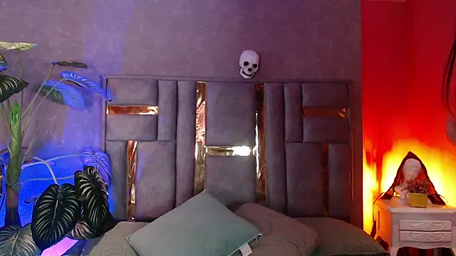 Bianca ks online show from October 15, 2025, 3:17 am