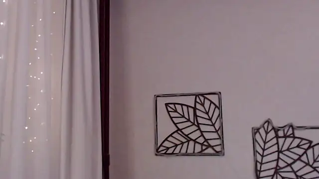 Snapshot of pepper_milf chatting on February 25, 2025, 4:53 pm pepper milf online show from February 25, 2025, 4:53 pm