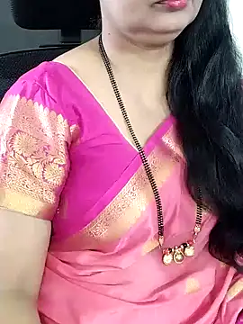 Snapshot of Deepthi_Mysore chatting on December 18, 2024, 9:47 am Deepthi Mysore online show from December 18, 2024, 9:47 am