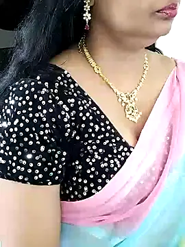 Snapshot of Deepthi_Mysore chatting on December 22, 2024, 9:22 am Deepthi Mysore online show from December 22, 2024, 9:22 am