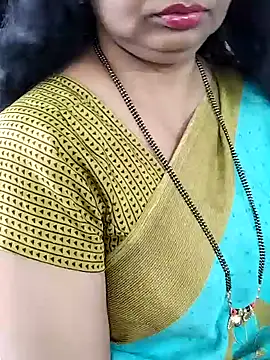 Snapshot of Deepthi_Mysore chatting on December 23, 2024, 5:39 am Deepthi Mysore online show from December 23, 2024, 5:39 am