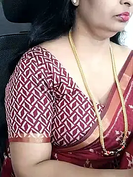 Snapshot of Deepthi_Mysore chatting on January 7, 2025, 4:16 pm Deepthi Mysore online show from January 7, 2025, 4:16 pm