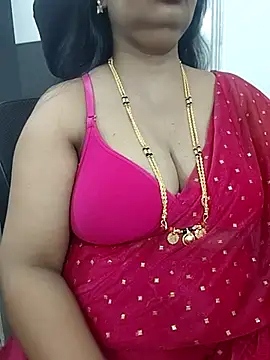 Snapshot of Deepthi_Mysore chatting on October 4, 2025, 11:52 am Deepthi Mysore online show from October 4, 2025, 11:52 am