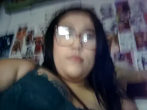 dafne19  online show from February 1, 2026, 4:00 am