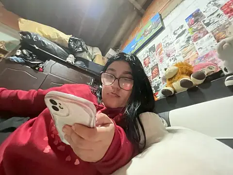 dafne19  online show from March 31, 2026, 3:30 am