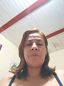 Snapshot of Zaralu_ chatting on December 28, 2024, 10:23 pm Zaralu online show from December 28, 2024, 10:23 pm