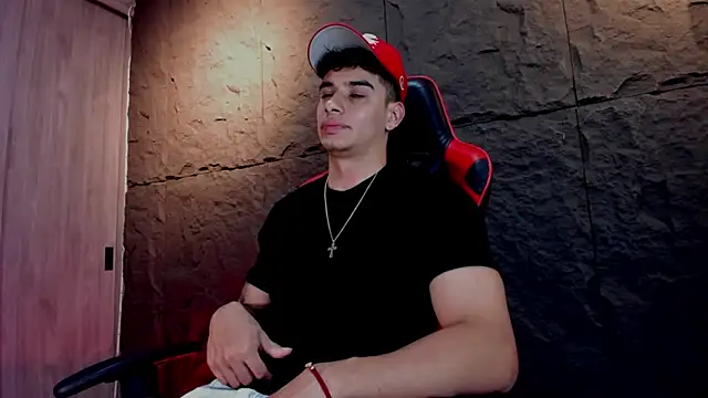 Snapshot of joseph_boy chatting on October 10, 2025, 11:42 am joseph boy online show from October 10, 2025, 11:42 am