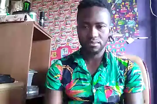 Snapshot of bull_Giant chatting on December 2, 2024, 2:08 pm bull Giant online show from December 2, 2024, 2:08 pm