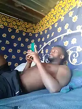 Snapshot of bull_Giant chatting on December 10, 2024, 8:19 am bull Giant online show from December 10, 2024, 8:19 am