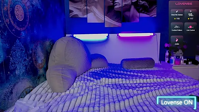 DianaBeautyXXX online show from October 15, 2025, 10:37 am