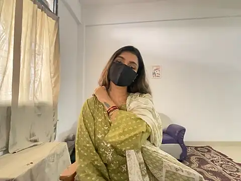 MaYaa  11 online show from December 30, 2024, 10:53 am