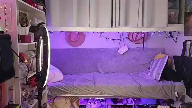 cunty tranny lydia online show from June 27, 2026, 6:18 am